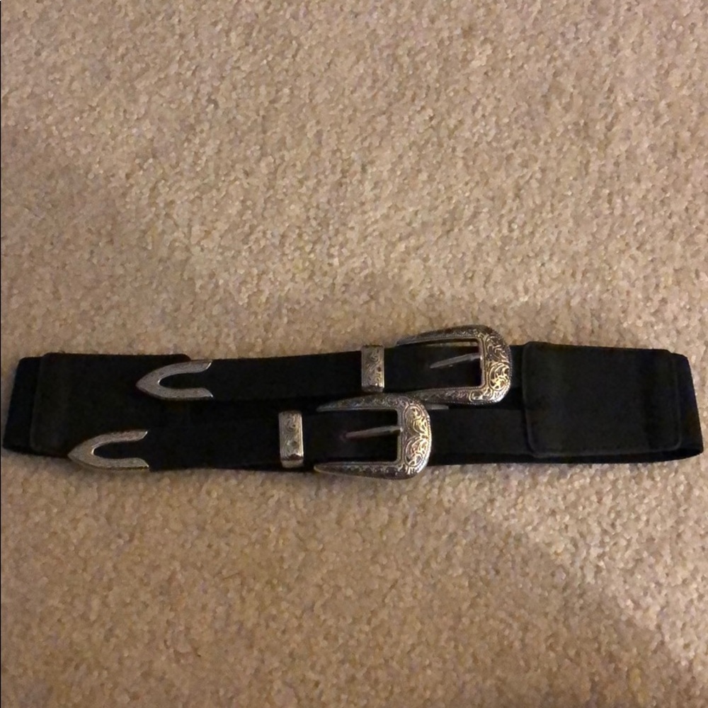 Lulus double buckle belt